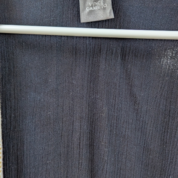 Vince Camuto Black and Gold Floral Wrap - Picture 8 of 8